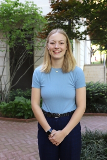 photo of woman, outdoors