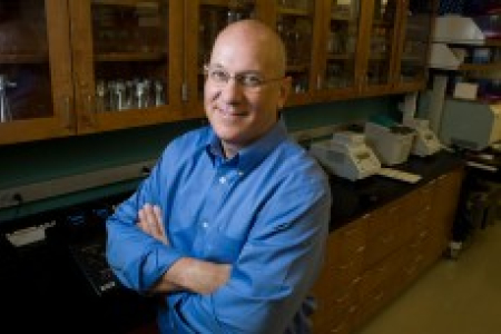 rick tarleton in his lab