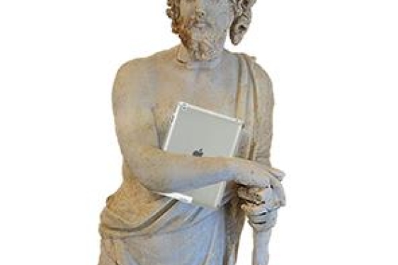 statue with iPad