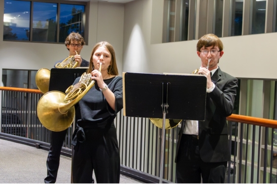 horn students performing 